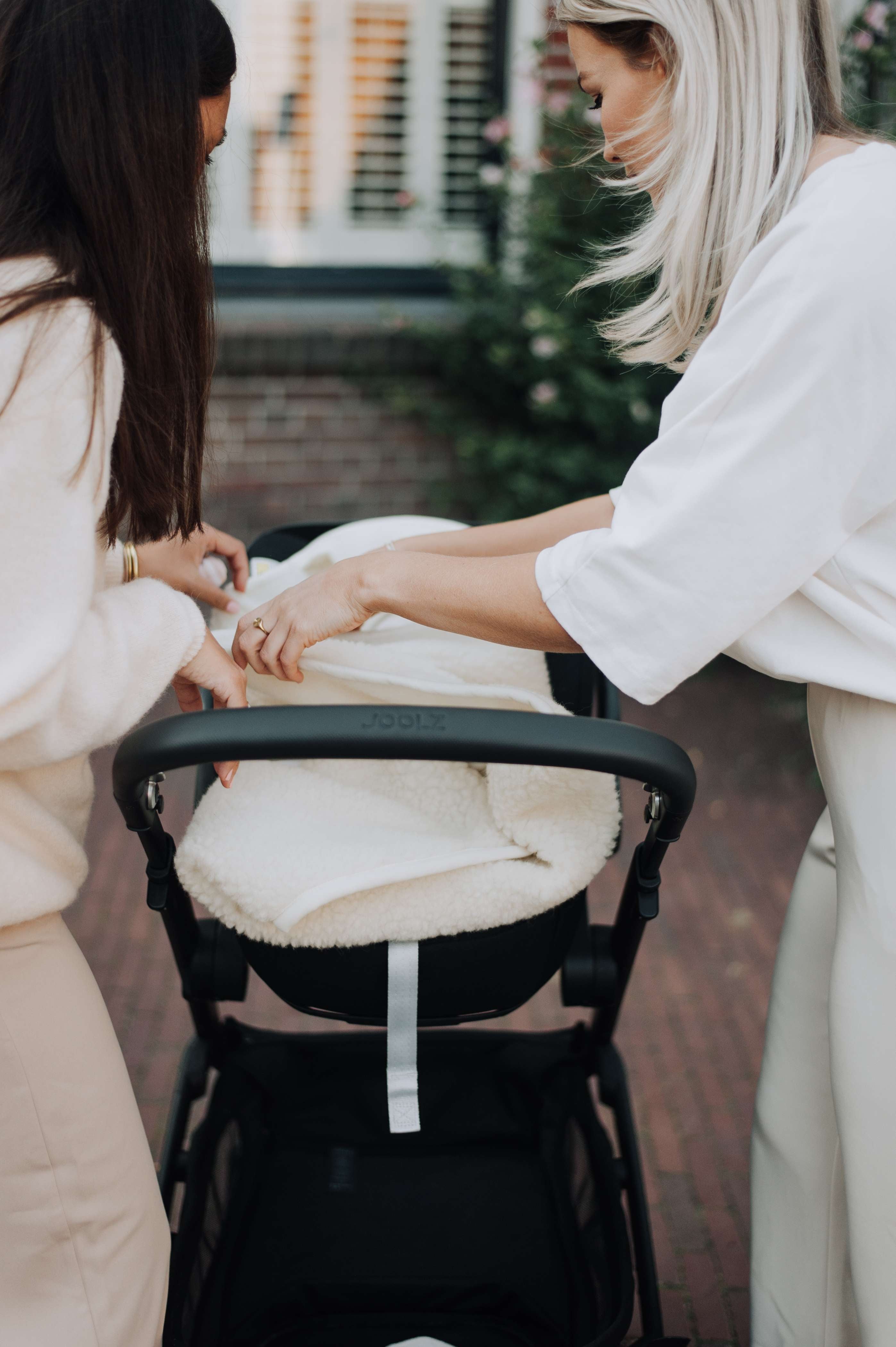 Wikkeldeken met maxi-cosi openingen